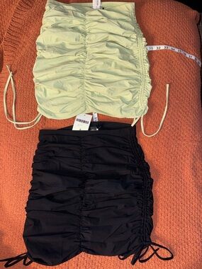 🔫💣Ruched Strapless Tube Top - Black and Pale Green